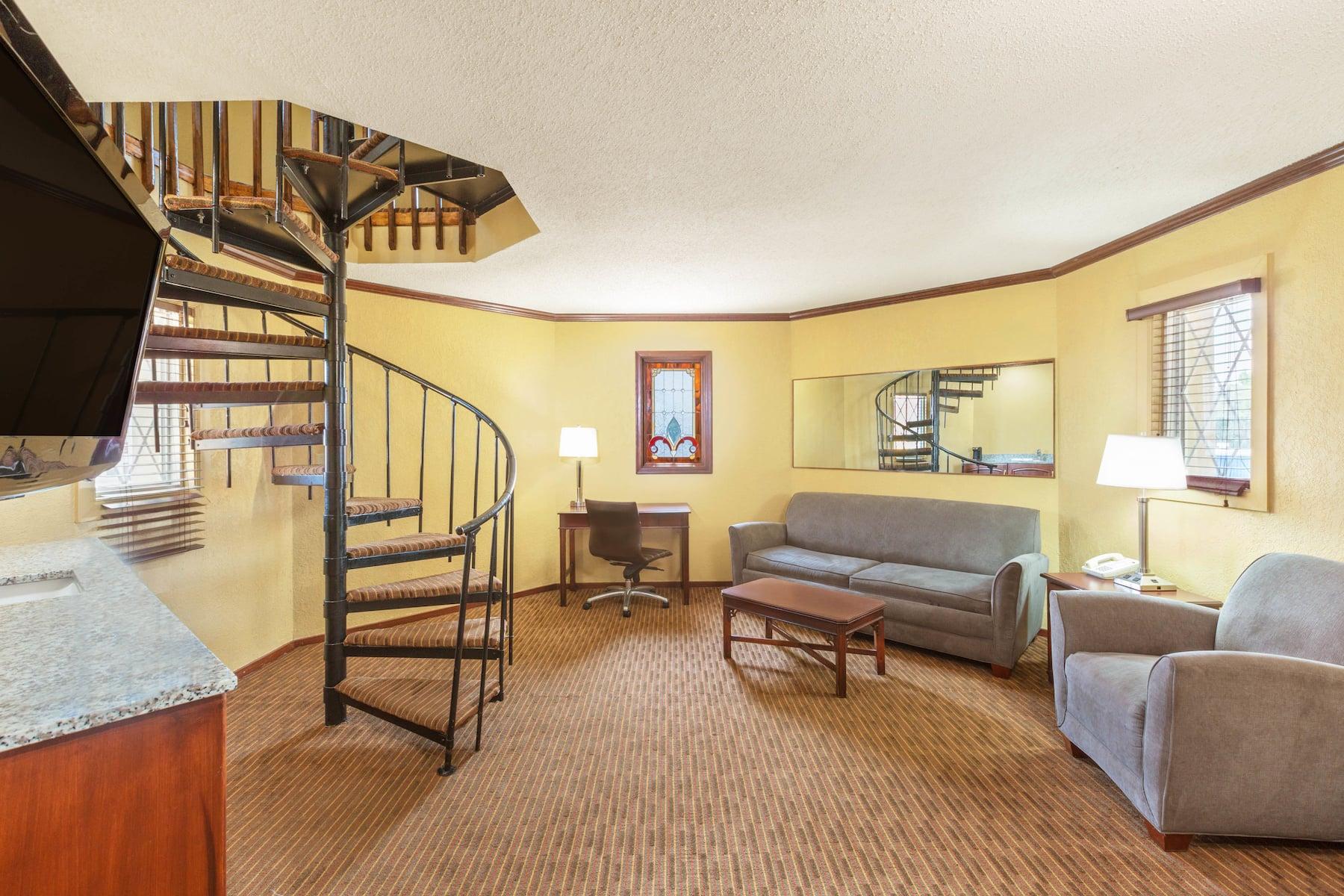 Days Inn & Suites By Wyndham Coralville / Iowa City Dalaman gambar